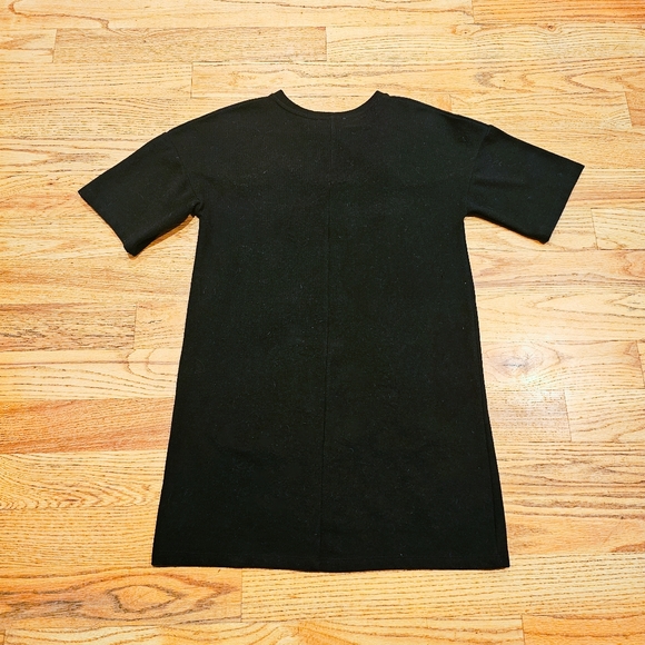 Zara Trafaluc Size S Black Sweater Dress Relaxed Fit Short Sleeve Western Floral - Picture 4 of 4